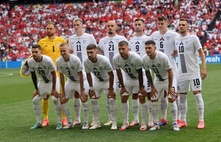 Ning与40激战加拿大队分钟,险胜胜负难料!,德布劳内焦点对战赛场气氛高涨 Ning与40激战加拿大队分钟,险胜胜负难料!,德布劳内焦点对战赛场气氛高涨