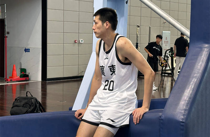 kaiyun-关于今晨广州队队长鼓劲——欧篮联节点到来,媒体盛赞,阵容厚度经受考验的信息-kaiyun